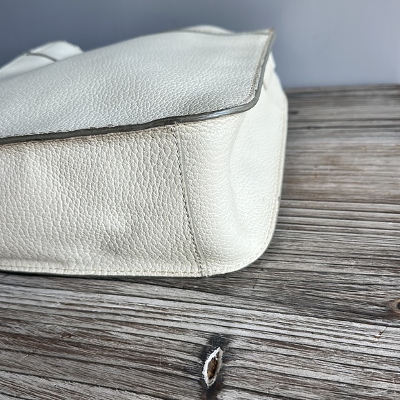 Dooney & Bourke shoulder bag great condition - Picture 8 of 14